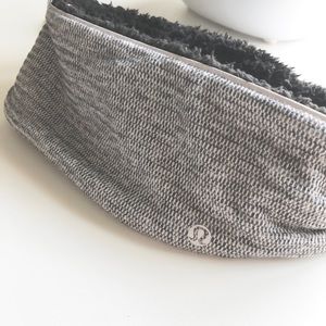 Lululemon ear warmer headband